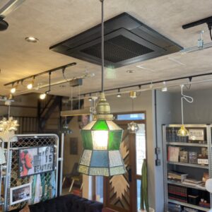 ステンドグラスペンダント ヘルム